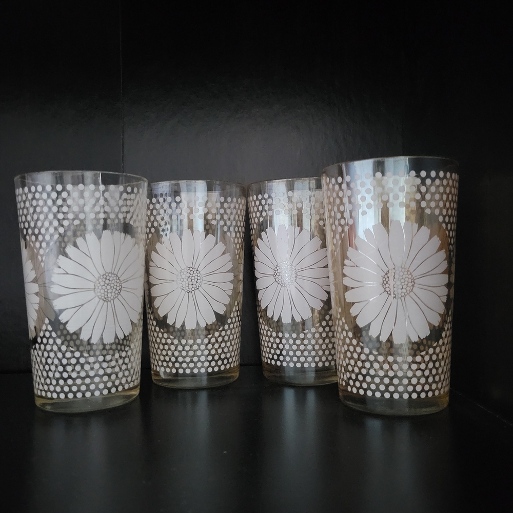 Vintage Daisy Dots Glass Tumblers - Set of 4